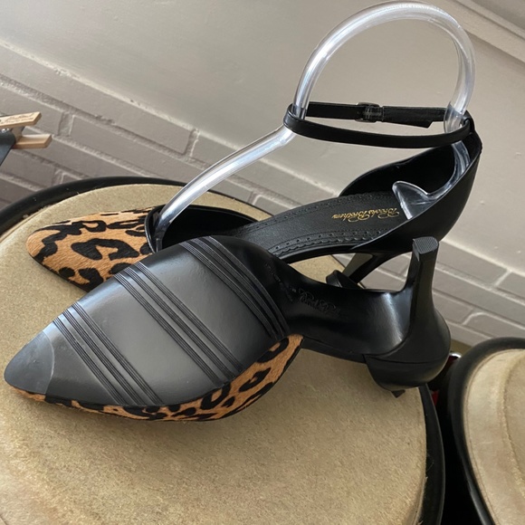 NEW BROOKS BROTHERS LEOP BLACK LEATHER PUMPS HEELS - Picture 8 of 9